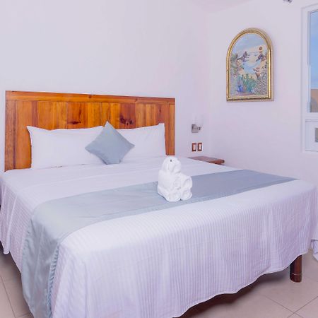Villas & Resort Luz De Luna Santa Cruz Huatulco Extérieur photo